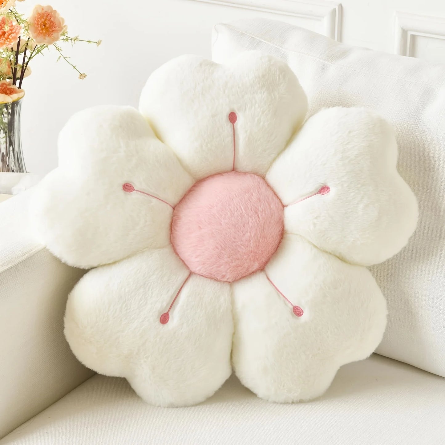 Soft Plush Daisy Flower Throw Pillow - Cozy Decorative Cushion for Bed & Sofa